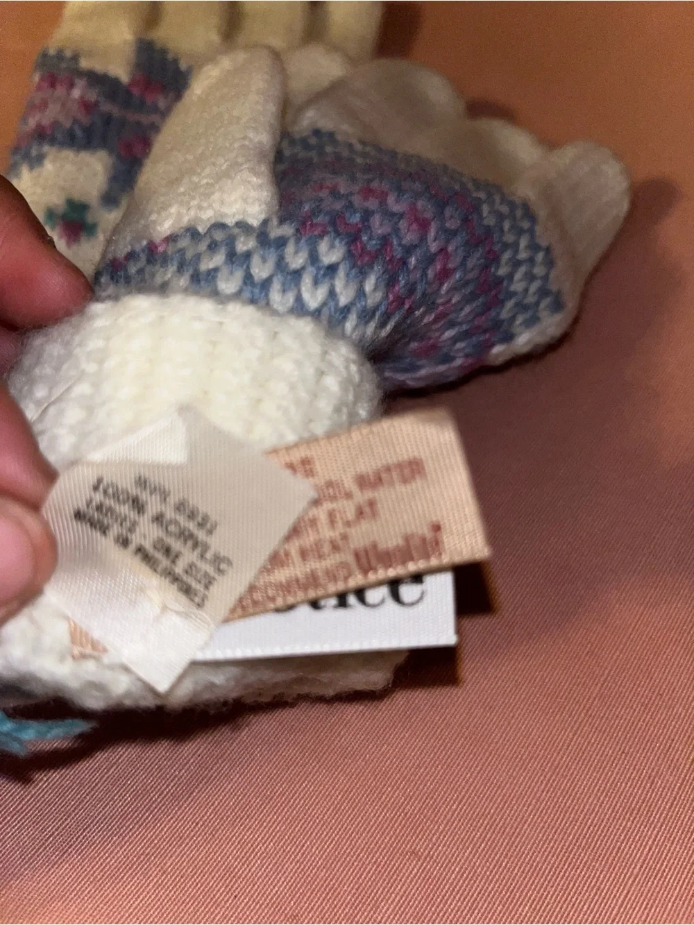 Vintage 80/90s Cream Knit Snowflake Gloves and Hat Set - Purple & Teal fairisle